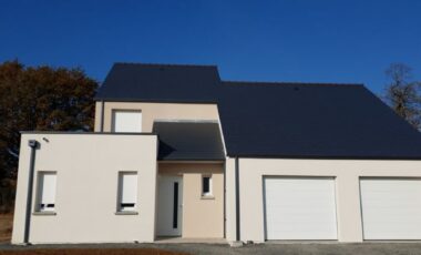Photo maison moderne à étage à Mayenne